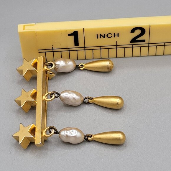 Gold Tone Bar Brooch Pin Dangle Freshwater Pearl Stars Accents 1 1/2" - Picture 6 of 6